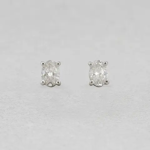 18wg diamond earrings 0.60ct