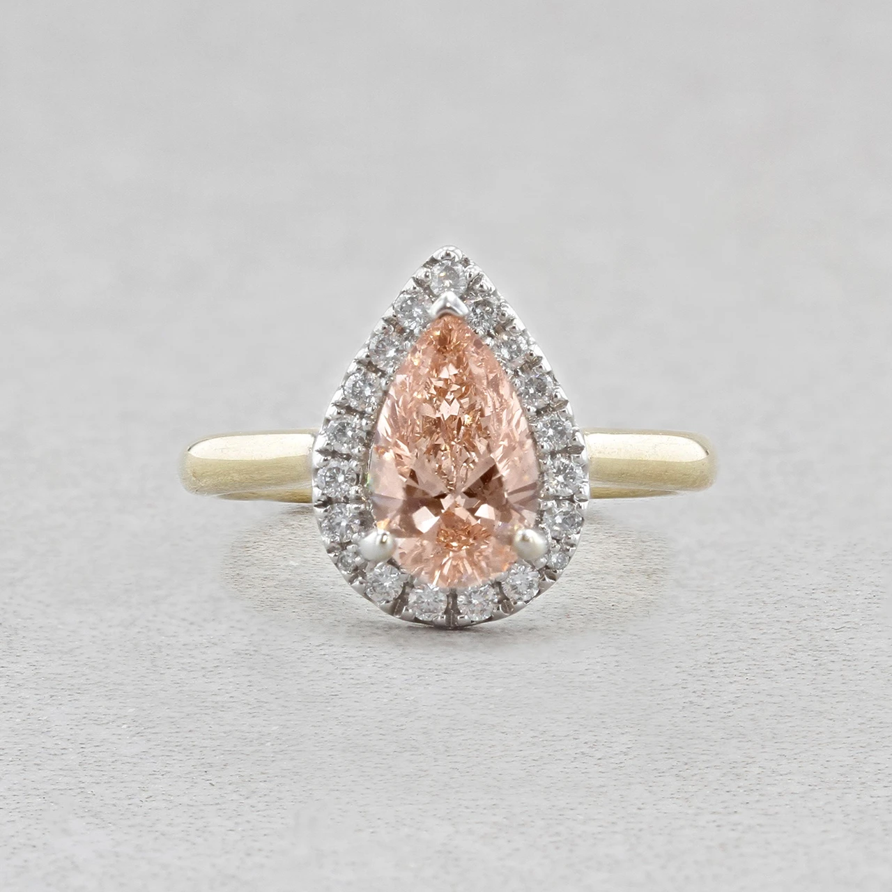 18ct Yellow Gold 1.08ct Lab Diamond Ring