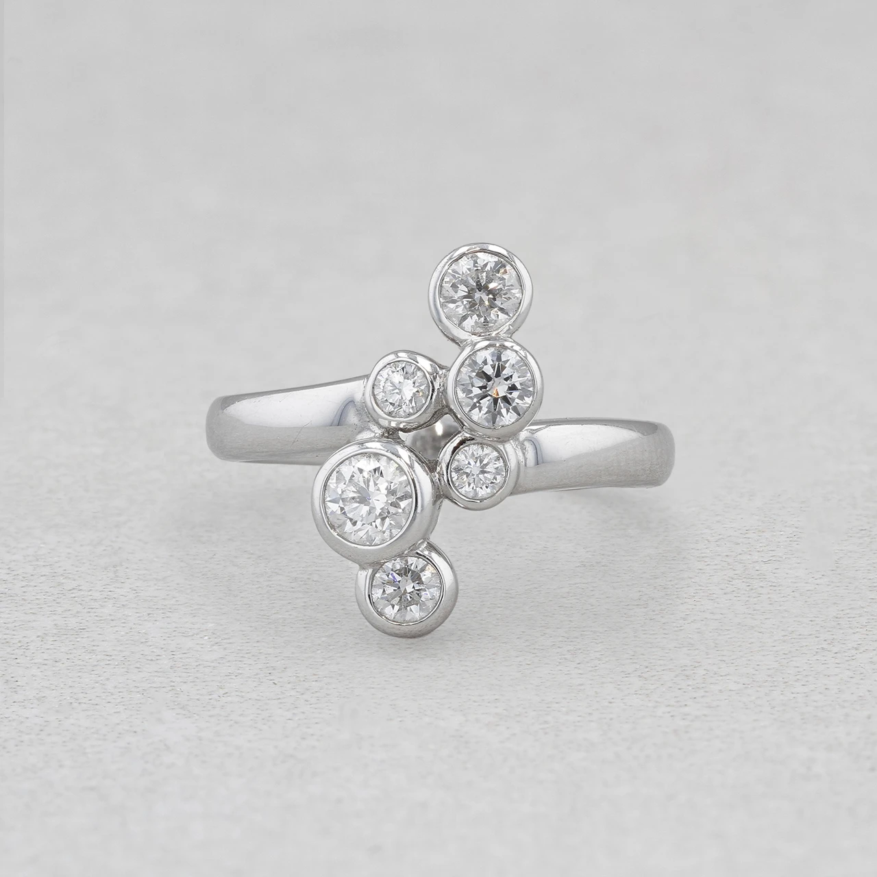 18ct WG Diamond Bubble Ring 0.75ct
