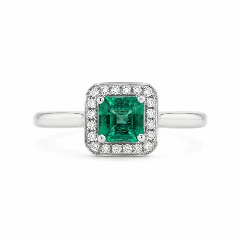 18ct White Gold Emerald Ring