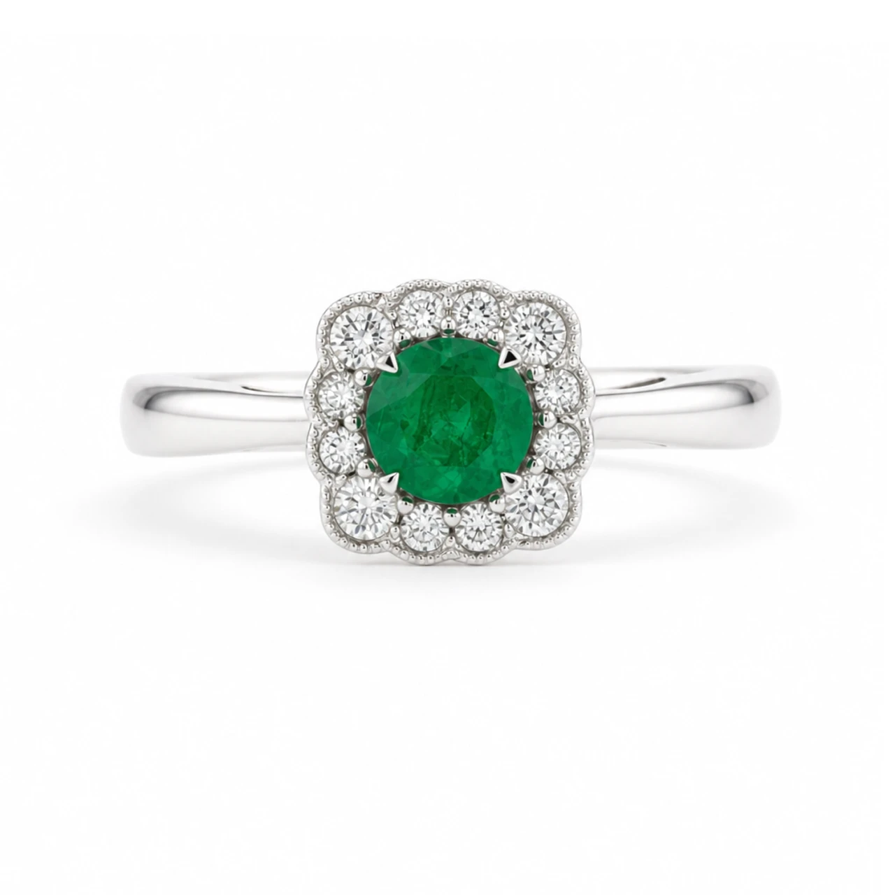 18ct White Gold Emerald Ring