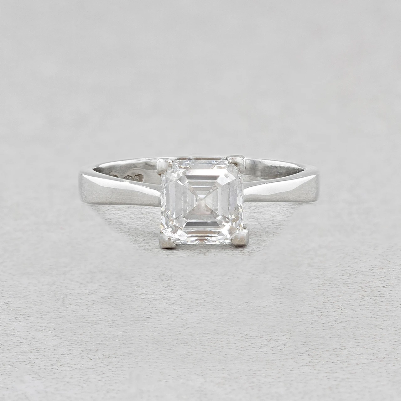 Platinum 1.64ct Lab Grown Diamond Ring