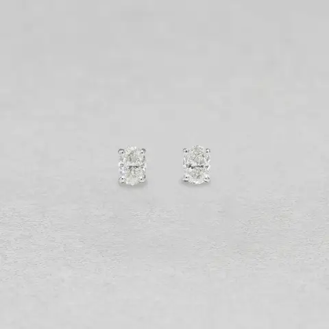 18 wg diamond earrings 1.00ct